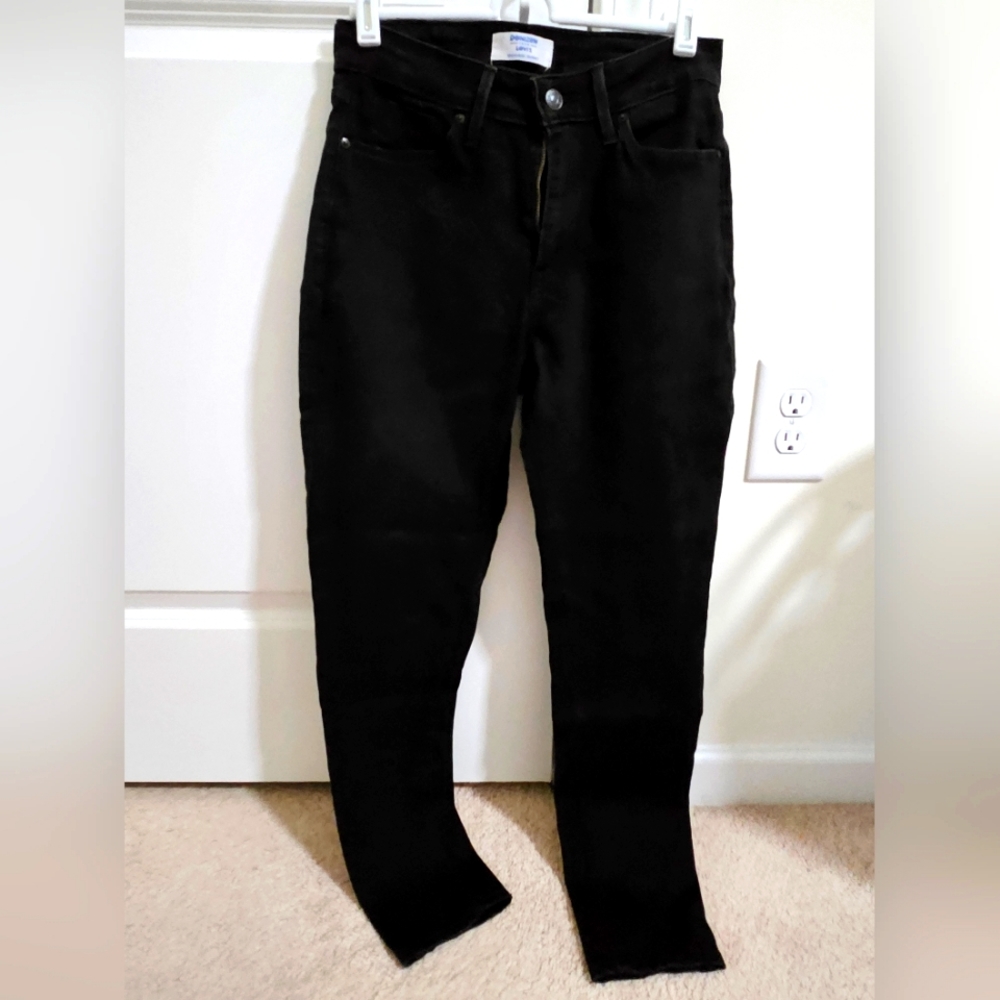 Denizen high rise skinny black jeans size 4S